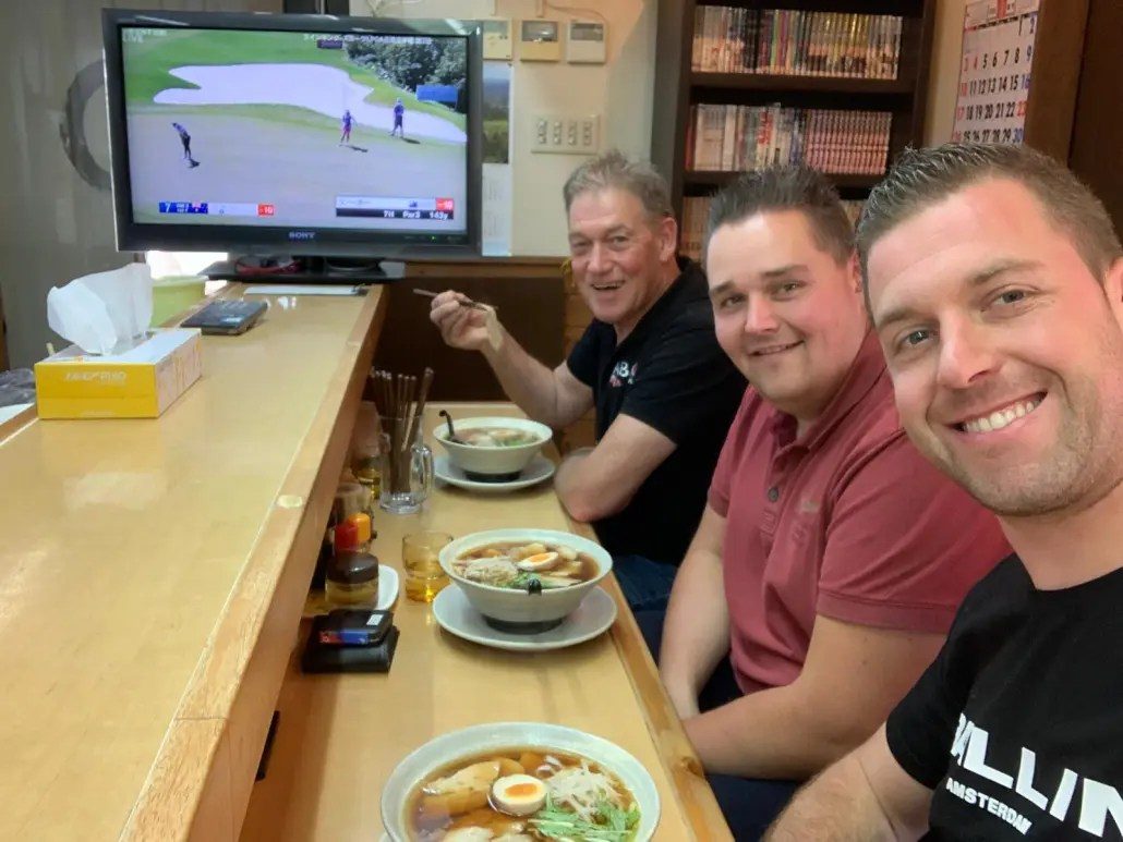 Superschone Goshiki en Keurige Kujaku (Video), foto 10